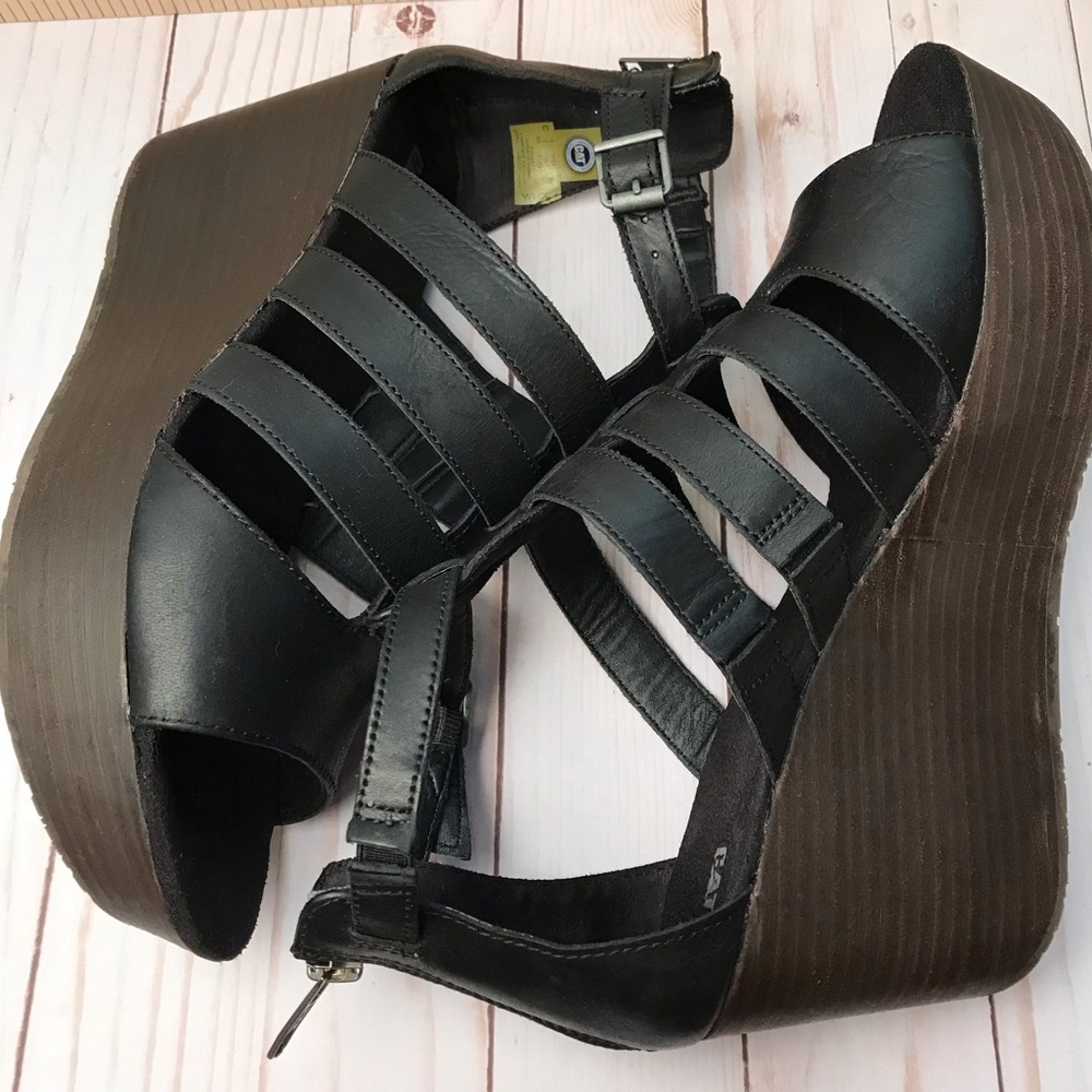 Caterpillar platform leather sandals - Picture 4 of 9